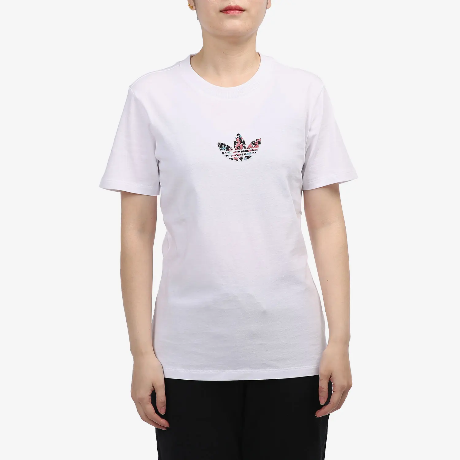 

Футболка Adidas Originals женская с коротким рукавом, повседневная спортивная, с принтом «Трилистник», GN3042