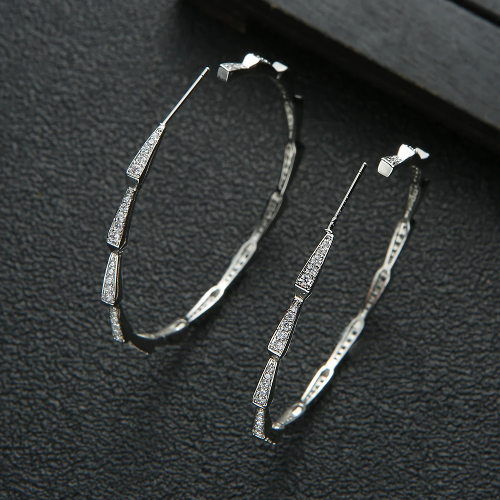 Luxury Geometry Circle Cubic Z - đánh giá và giá Women Accessories Dubai