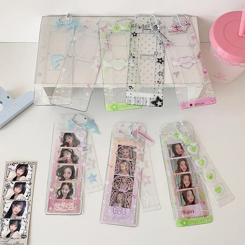 

Clear Glitter Photo Card Holder Cartoon Star Heart Design Long Strip Style 4-Cut Photo Display Sleeves With Charm Pendant