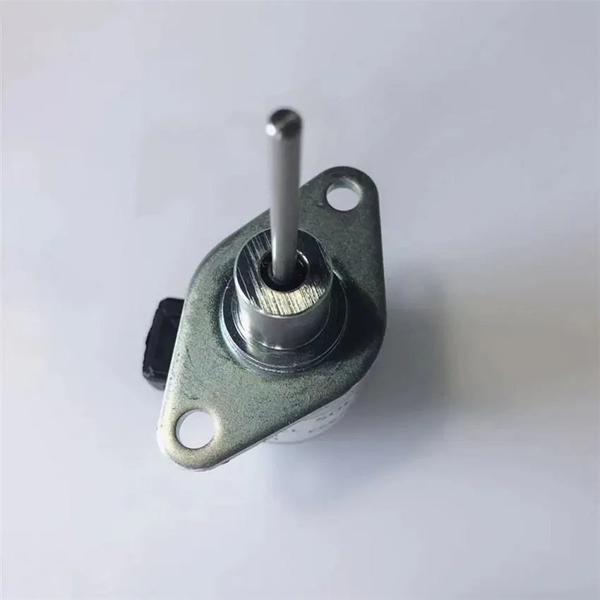 1 pcsE6820-60011 E6850-60012 New Engine Electrical Stop Solenoid Valve Fits For Kioti Tractor DK35 DK40 DK45 DK50 DK55 DS3510