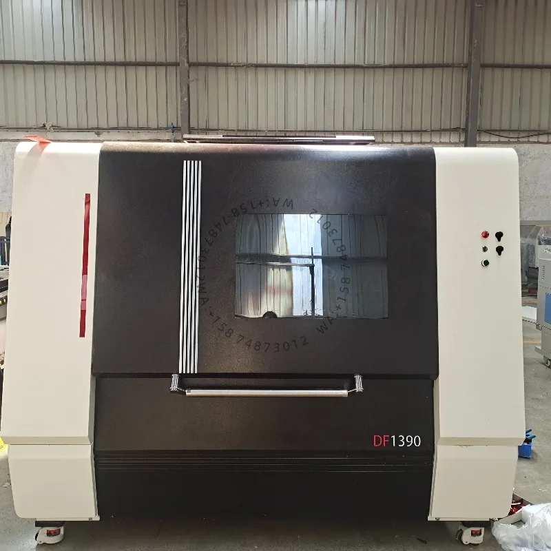 1390 نموذج مغلق CNC Fiber Las er Cut ting Machine 1300x900 1500W/2000W/3000W نظام التحكم Cypcut Hiwin للمعادن البيع بالتجزئة
