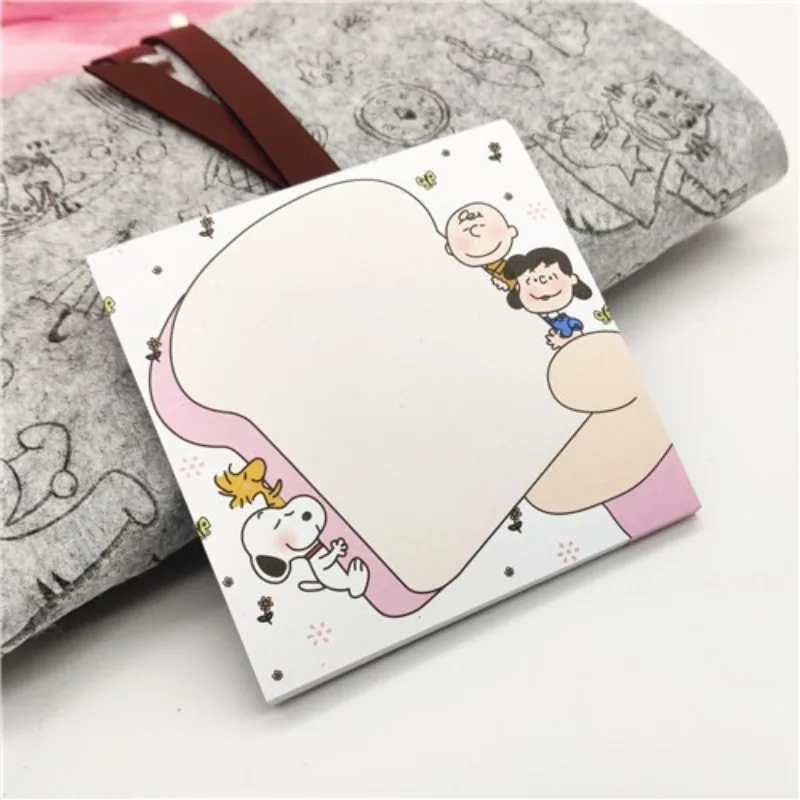 

Cute Snoopy Cartoon Sticky Note Anime Figure Tearable Portable Message Sticky Note Memo Booklet Cartoon Stationery Birthday Gift