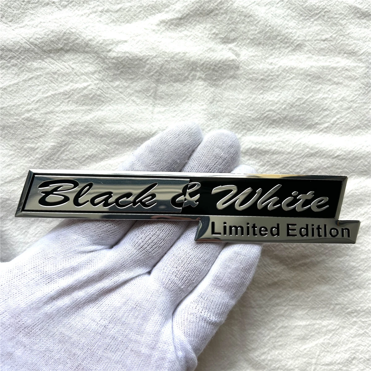 Aluminum alloy Black & White Limited Edition car logo is suitable for sticker decal decorative on the side of the trunk of the