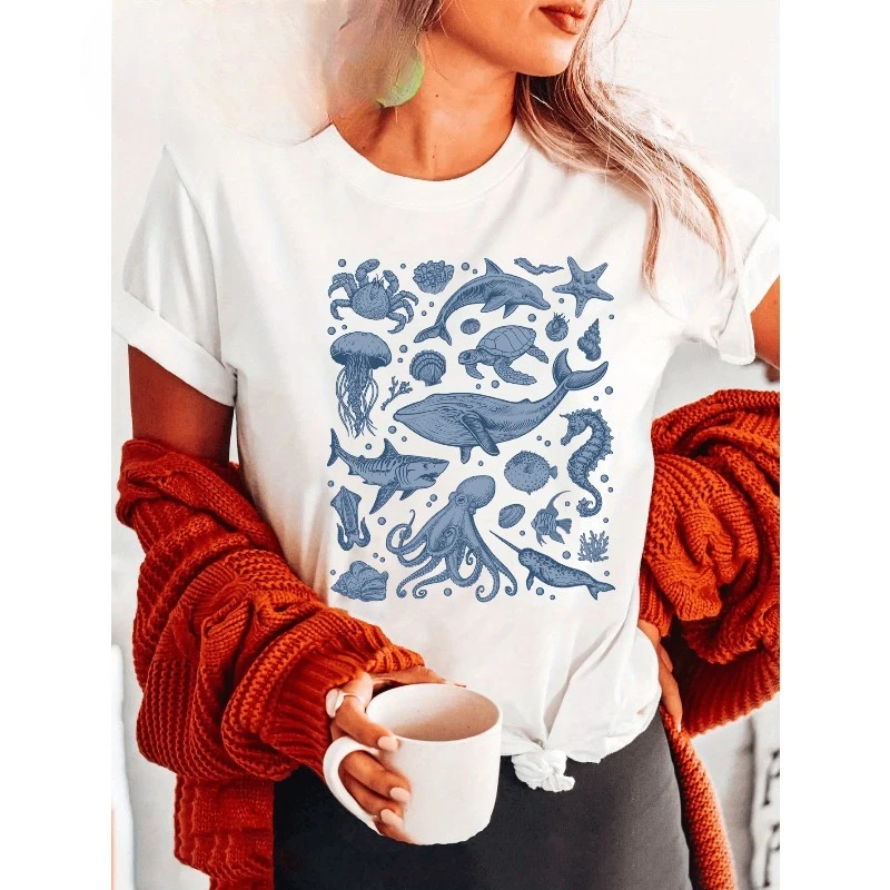 

Ретро морская жизнь Кит Дельфин Медуза Океанские существа Кит Дельфин Пляж Винтажный принт с короткими рукавами и круглым вырезом Повседневный топ