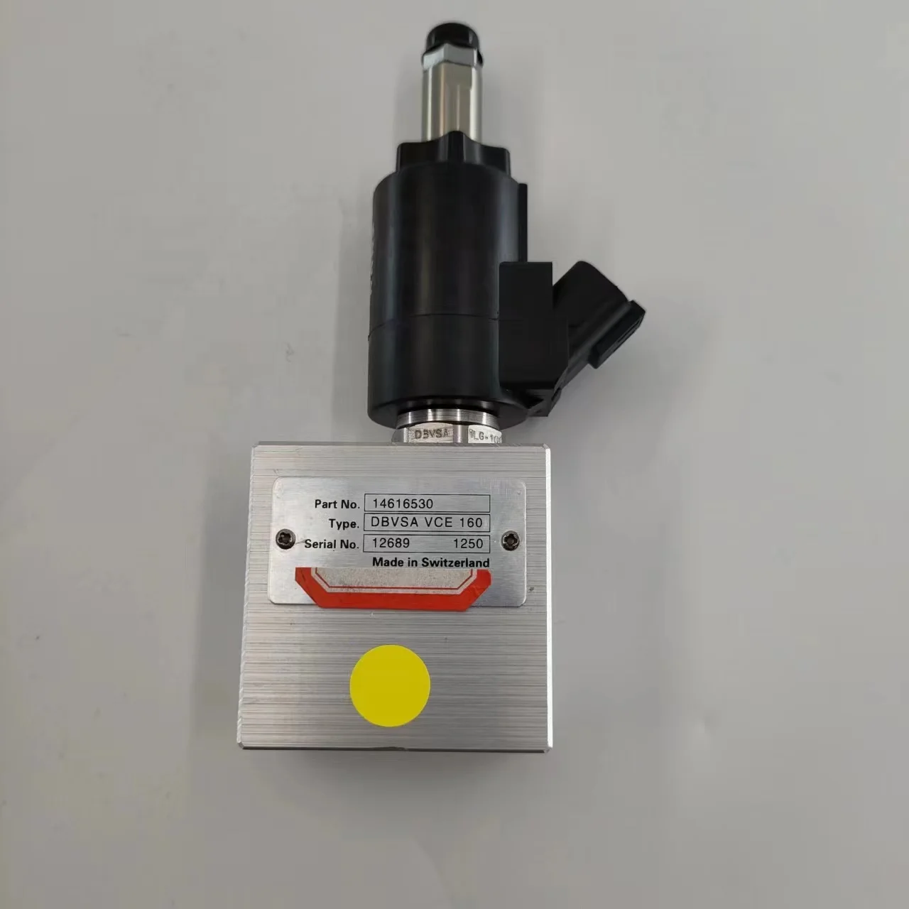 

HYDRAULIC FAN MOTOR SOLENOID VALVE 14616529 14616530 FOR EXCAVATOR EC210 EC240 EC290 EC380D EC480D EC360 EC460