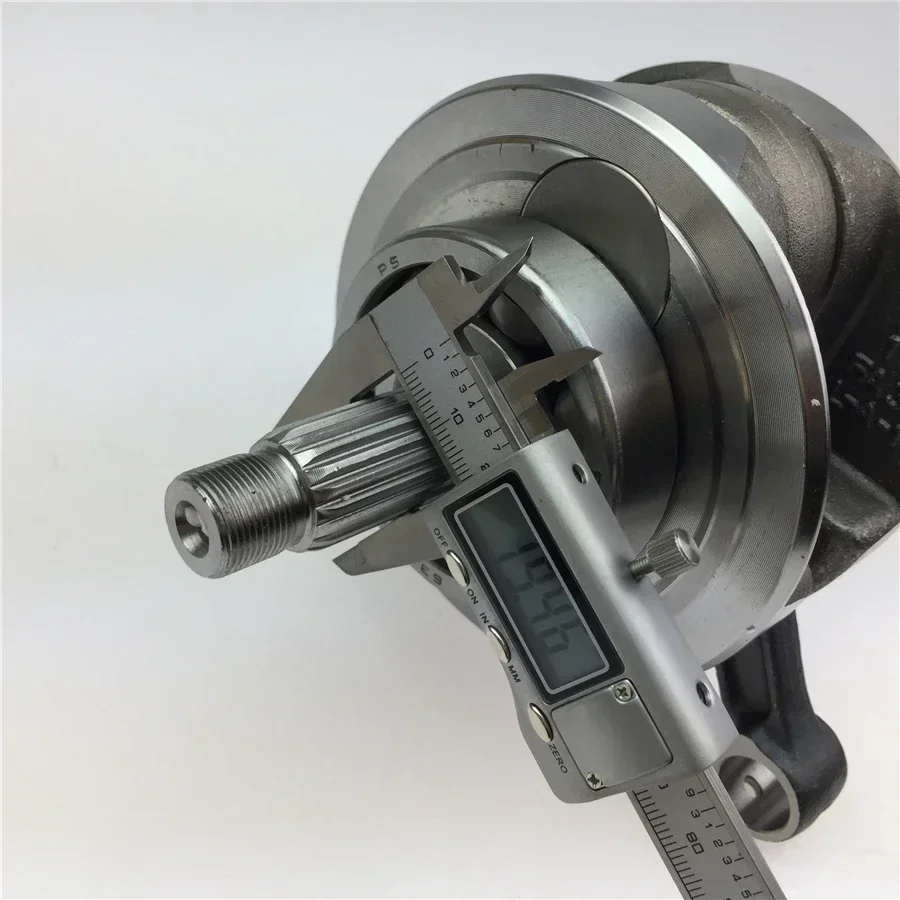 For Zongshen tricycle motorcycle  CG175 water-cooled air-cooled crankshaft CG200 water-cooled crankshaft