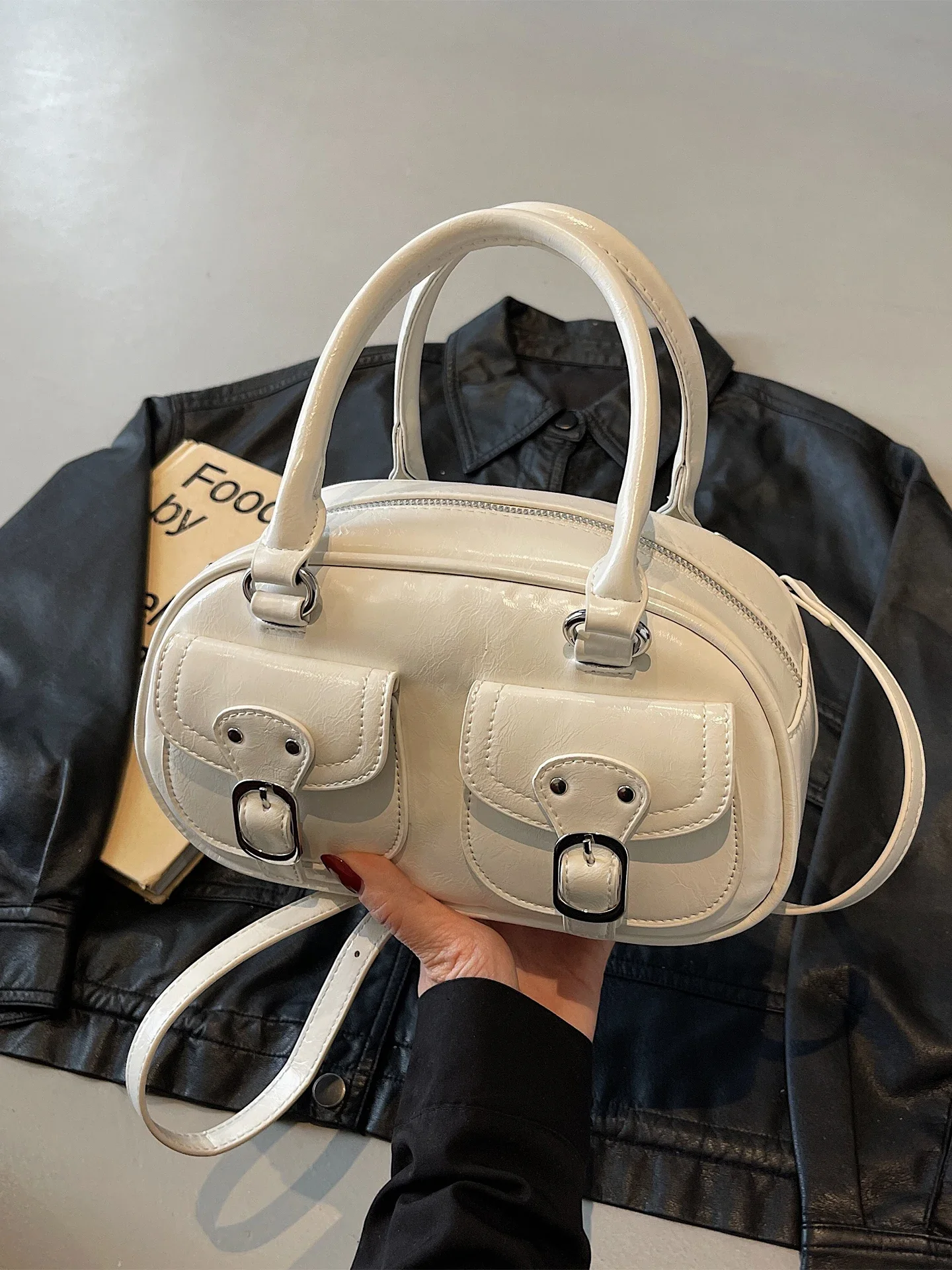 

High End Texture PU Leather Commuter Handbags Women's Retro Chic Multip Pockets Design Shoulder Bag Ladies Trend Crossbody Pack