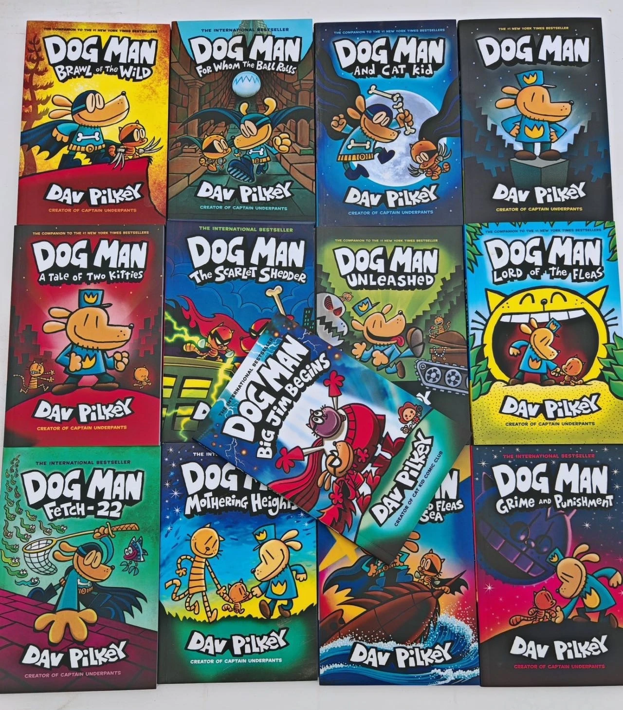 

Random 4 Book Dog Man Detective Dog's Adventures paperback Picture English Books Comic Adventure Story book