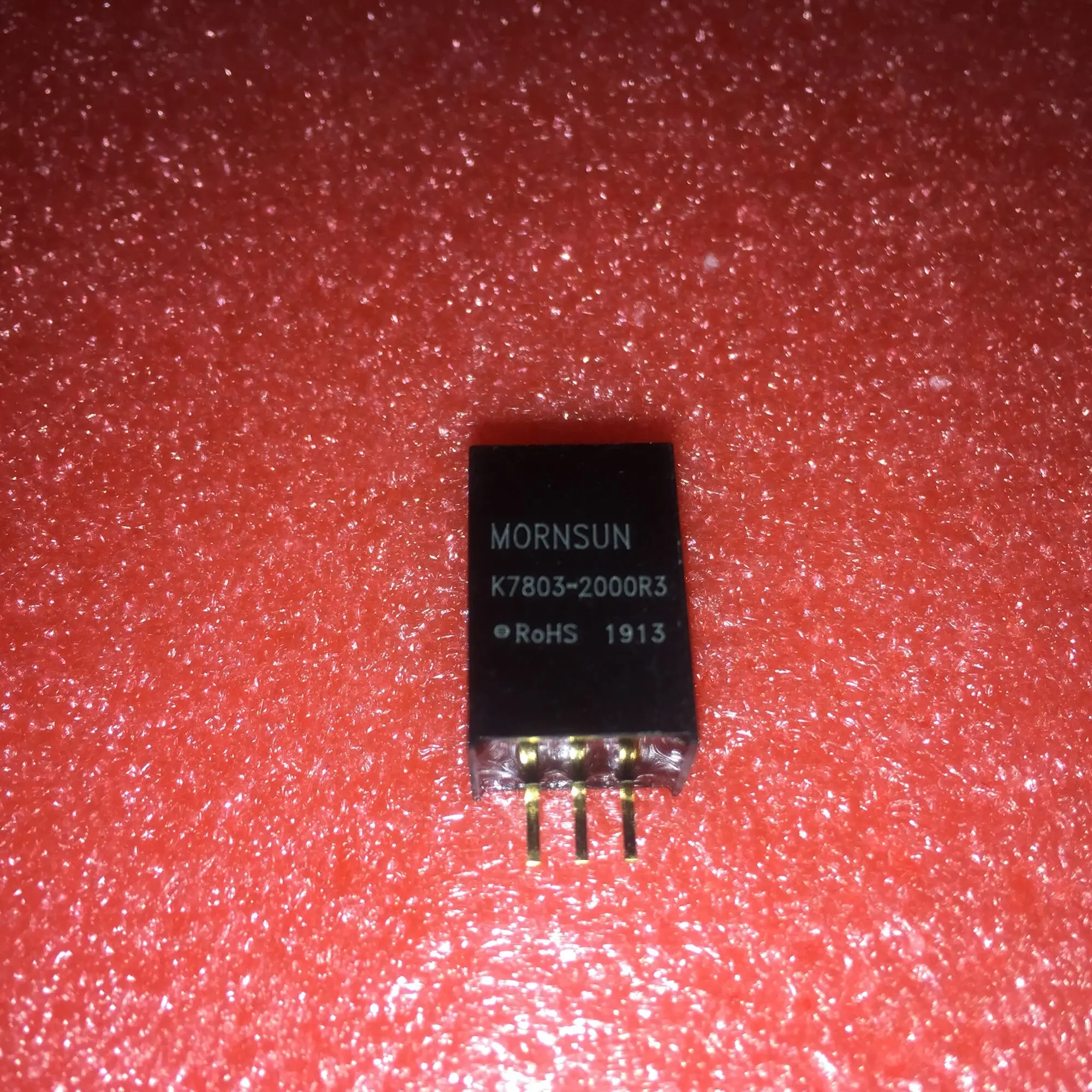 K7802-2000R3 K7803-2000R3 K7805-2000R3 K7809-2000R3 K7812-2000R3 K7815-2000R3