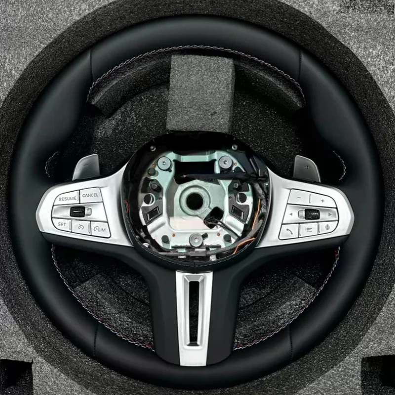 Car Steering Wheel Leather For BMW G30 G01 G04 G08 G06 G05 G20 G21 G80 G81 G22 G23 G26 G30 G32 G87 G80 Steering Wheel Accessori
