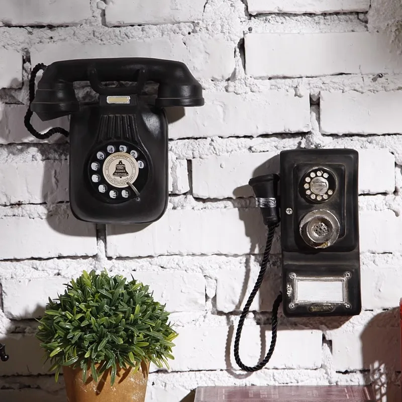 Retro Telephone Wall Ornament Home Living Decor Vintage Interior Decoration Hanging Accessories Resin Crafts Furnishing Gifts