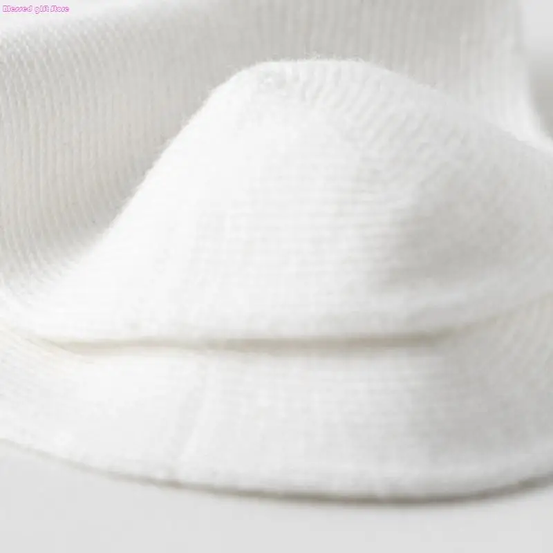 D0JC Comfortable Baby Middle Tube Socks Cotton Nonslip Design 0-5 Years Kids Footwear