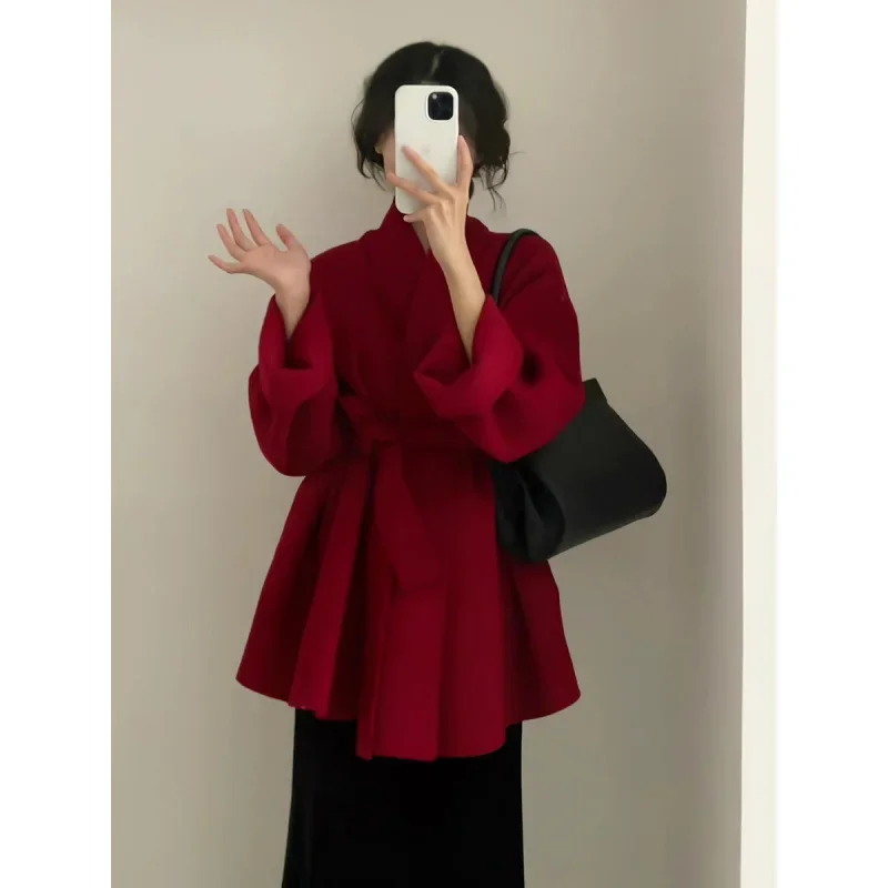 Red Double-faced Wool Coat for Women, 2025 Autumn and Winter New Short Cape with Belt, Thick Woolen Jacket