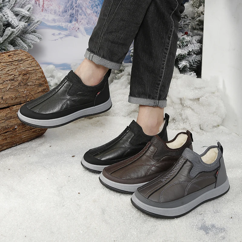 Men's Winter Warm Snow Boots with Fleece Lining, One-Piece Design, Suitable for Elderly People to Wear as Casual Cotton Shoes.
