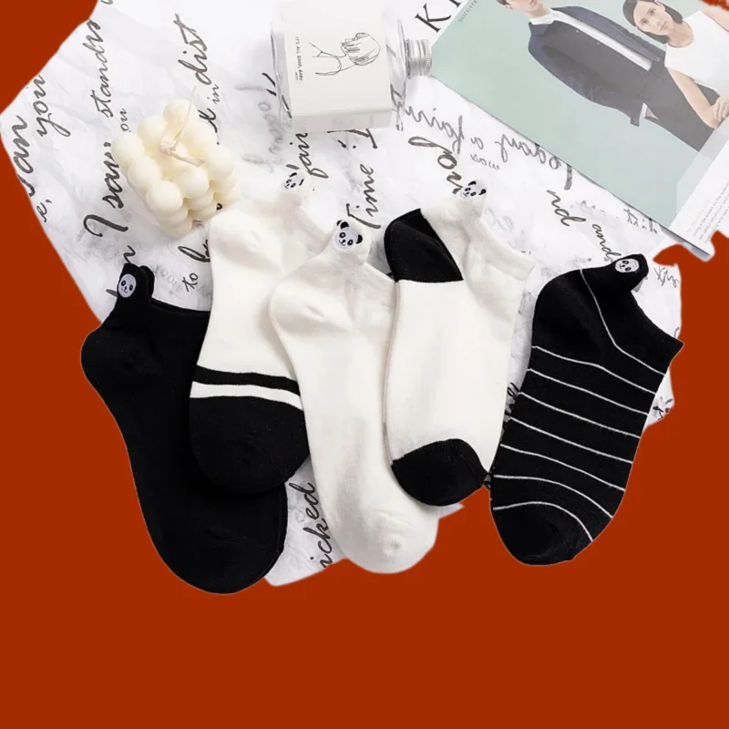 

5/10 Pairs Cute Cartoon Black and White Shallow Mouth Heel Embroidered Boat Socks Giant Panda Socks Thin Cotton Women's Socks