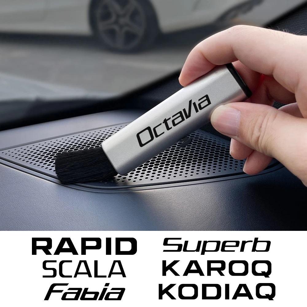 Car Retractable Air Outlet Brush Auto Accessories For Skoda Octavia Fabia Rapid Superb Kodiaq Scala Karoq Citigo Kamiq Roomster