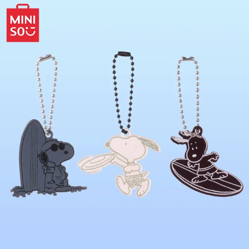 

MINISO Snoopy Acrylic Keychain 3pcs Cute Dog Pendant for Girls Gift Cartoon Bag Charm
