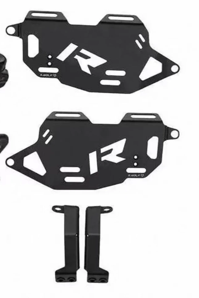 Only the side panels are included.Motorcycle side guard panel