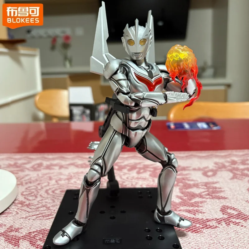 

В наличии Bruckheim Ultraman Classic Legendary Edition Фигурка-Noah Aix Коллекционная игрушка ручной работы для мужчин Рождественские подарки