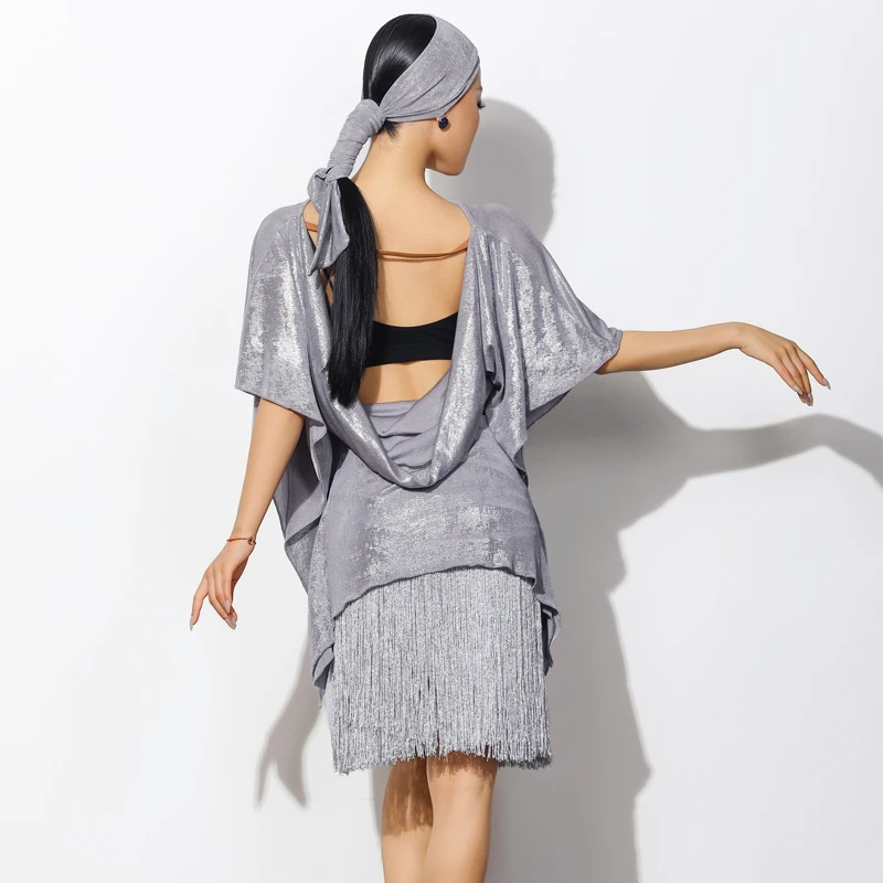 สุภาพสตรีละตินเต้นรําเครื่องแต่งกายไม่สม่ําเสมอละติน Top Tassels กระโปรงผู้หญิง Chacha Latin Dance เสื้อผ้าเวทีชุด DQS19995