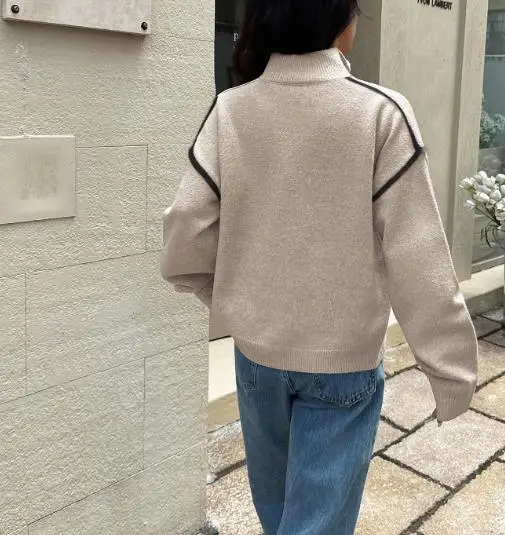 

2025 Autumn/winter Fashion Casual Simple Solid Color Long Sleeved Zipper Women's Sweater with Lapel Contrasting Color Sweater