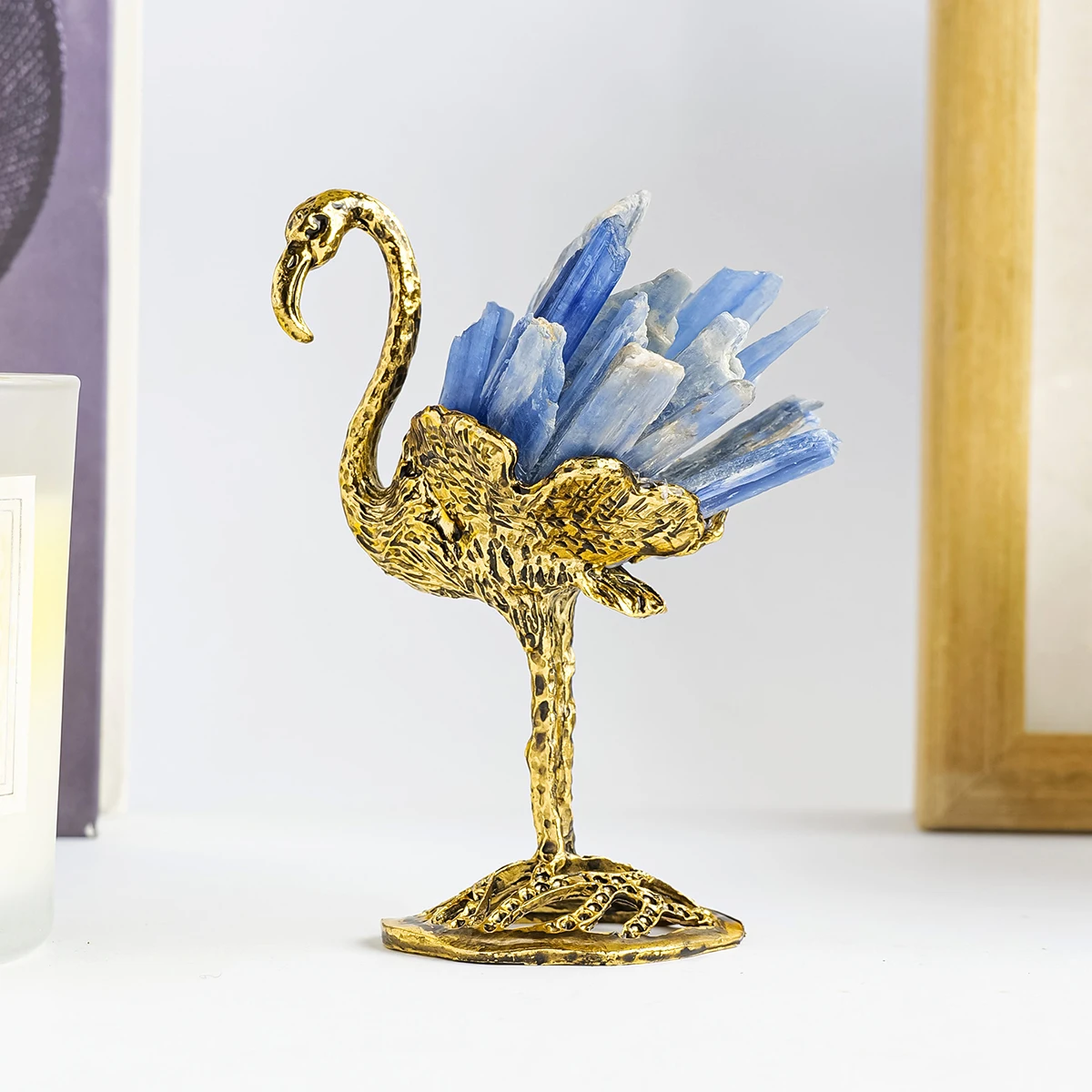 1 قطعة مجموعة الأحجار الكيانيت الطبيعية مع قاعدة معدنية ذهبية للمنزل سطح المكتب شفاء كريستال الديكور لتقوم بها بنفسك فلامنغو ديسي