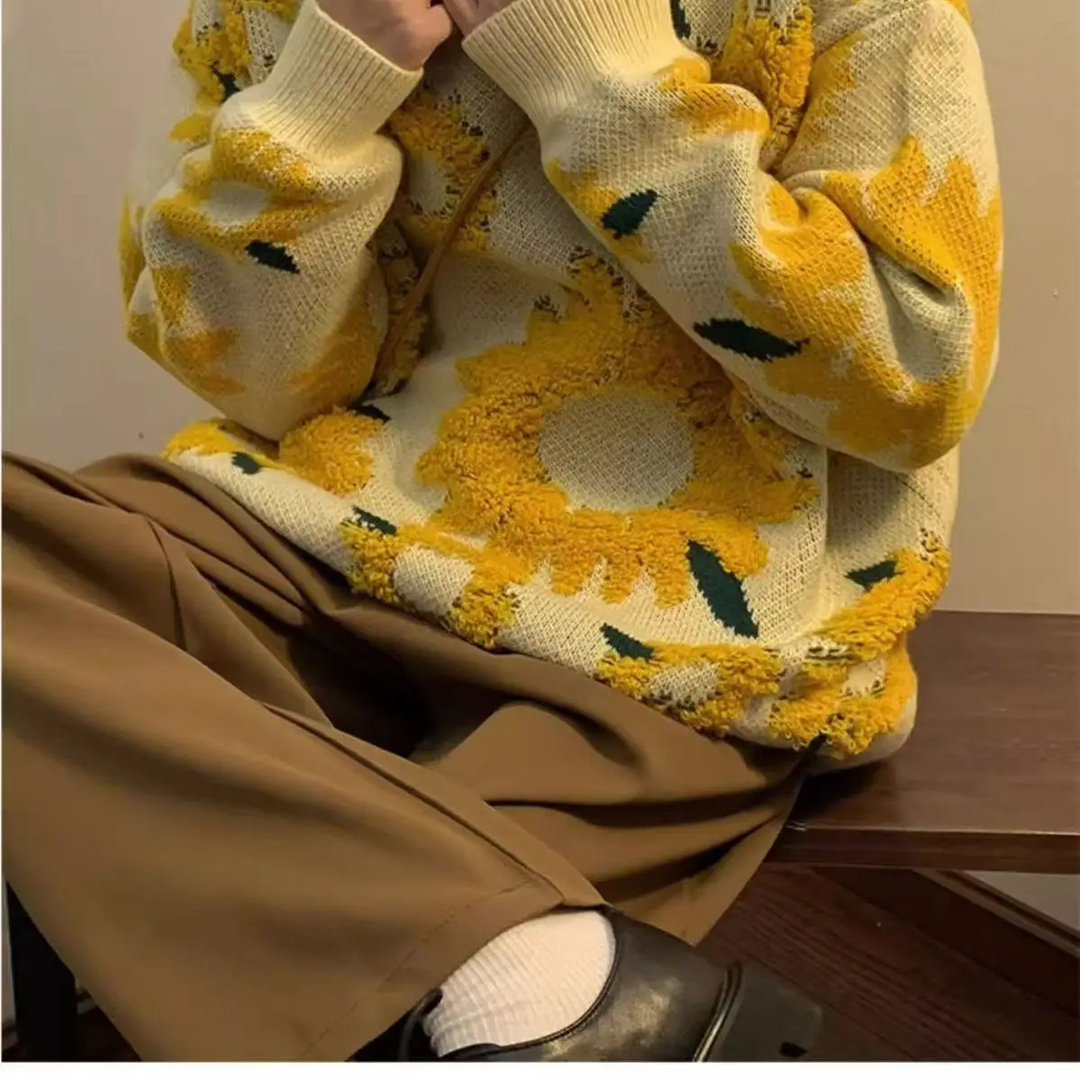 

Модный уличный вязаный свитер для ленивой пары, круглый свободный крой, повседневный крой из полиэфирного волокна, длинная молния C...