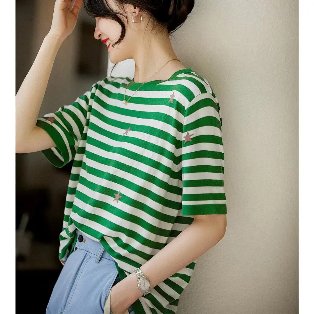 

Women's Minimalist Striped Ice Silk T-Shirt Hong Kong Style Summer Simple Loose Design Short Sleeve Knitted Top