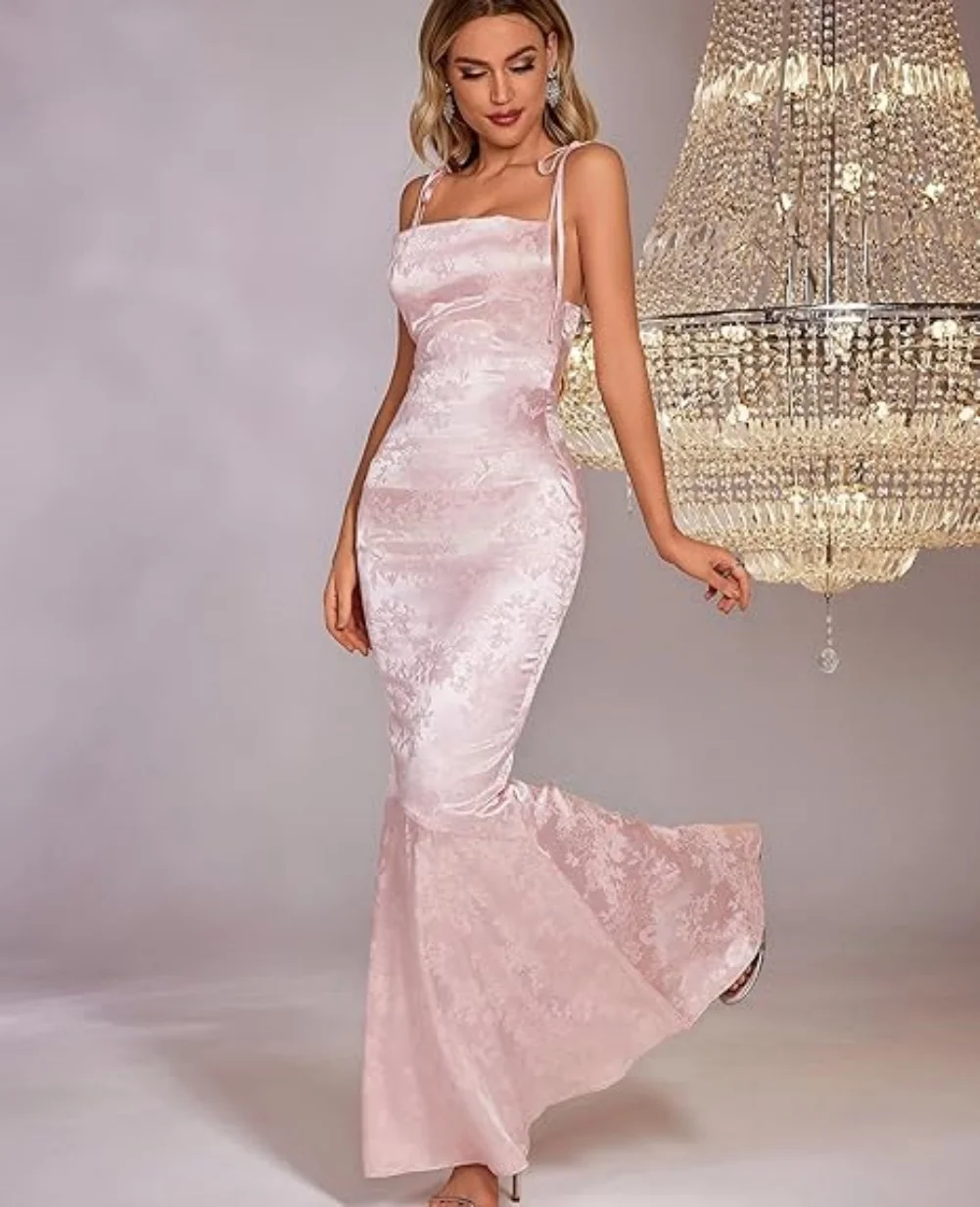 

Women's Satin Mermaid Bodycon Maxi Dress Elegant Formal Spaghetti Strap Cowl Neck Evening Party Dresses Low Cut Long Prom Dress