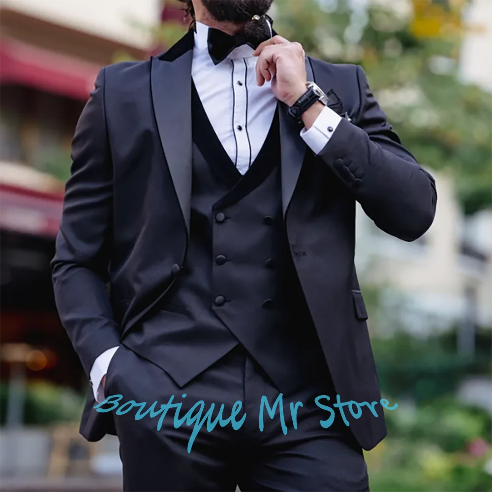 

Formal Father & Son Black Tuxedo Set Matching Elegant Gentlemen's Wear for Dad and Kid Perfect 3Piece for Special Occasions