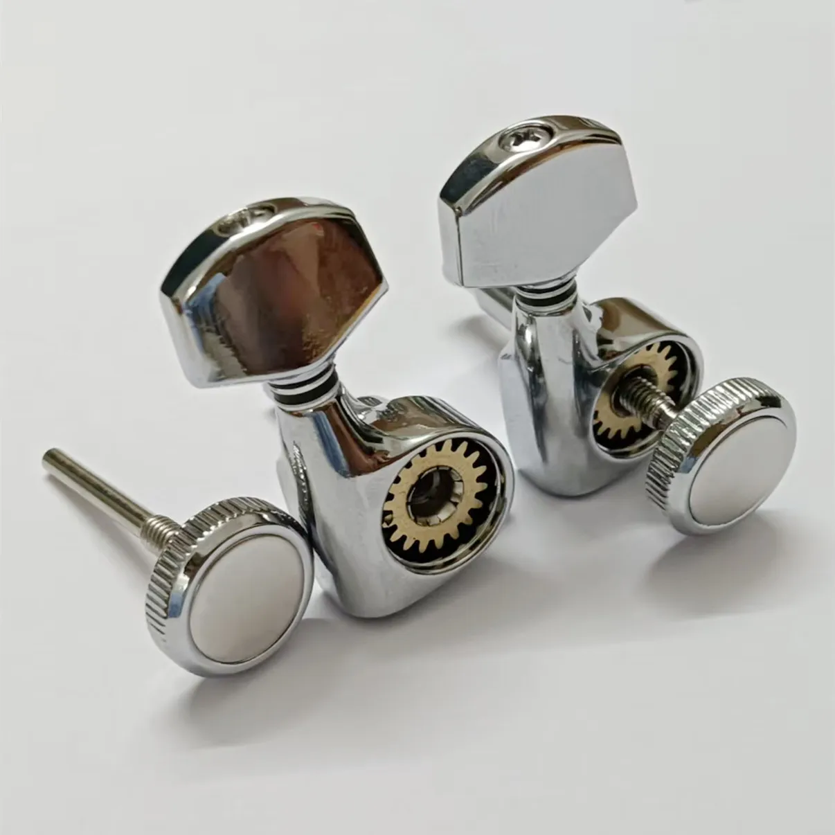 High Quality Staggered Locking Tuning Pegs Guitar Machine Head