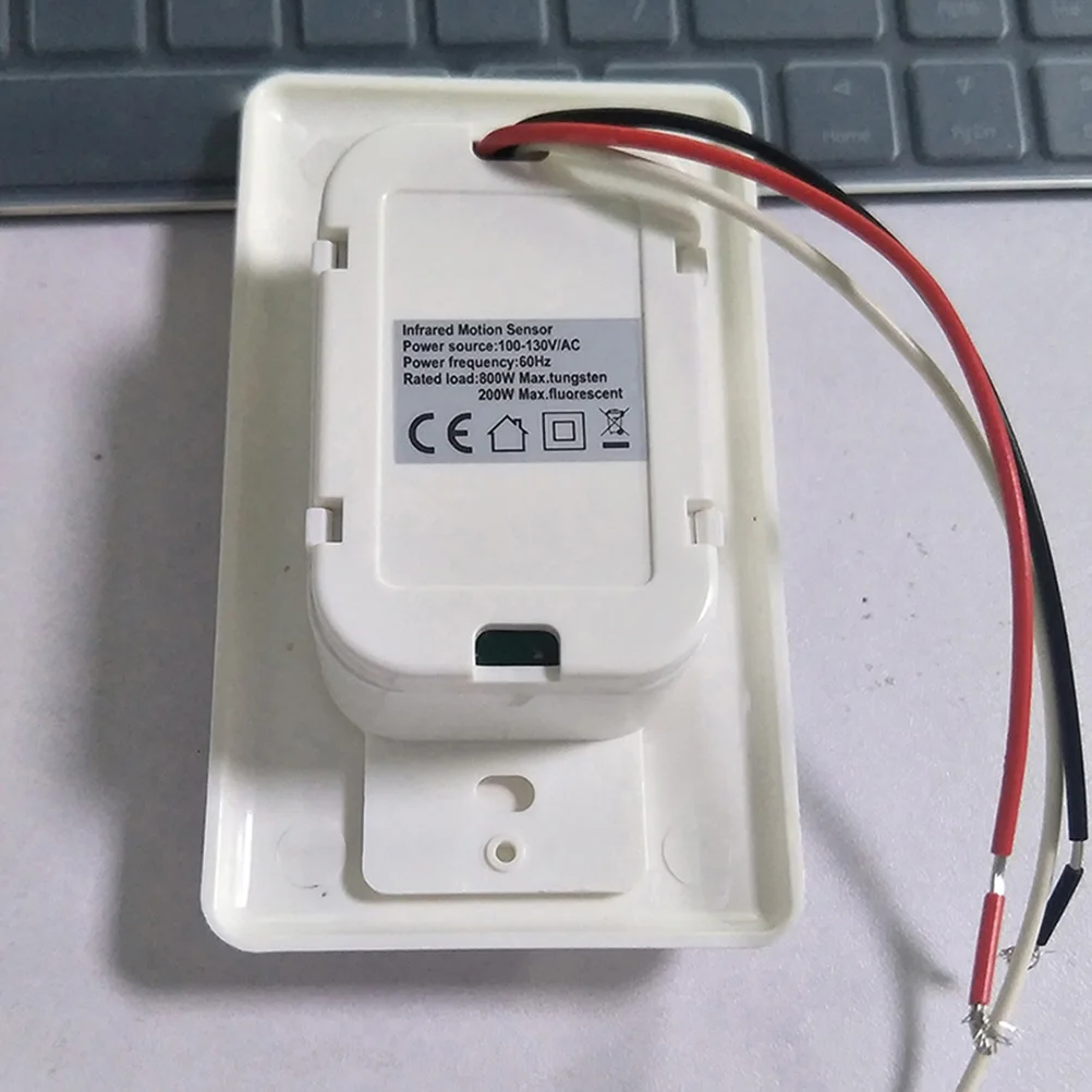 

Sensor Light Switch Wall Mounted Indoor Infrared Motion Adjustable Time Delay Suitable for LED Fluorescent Lamp