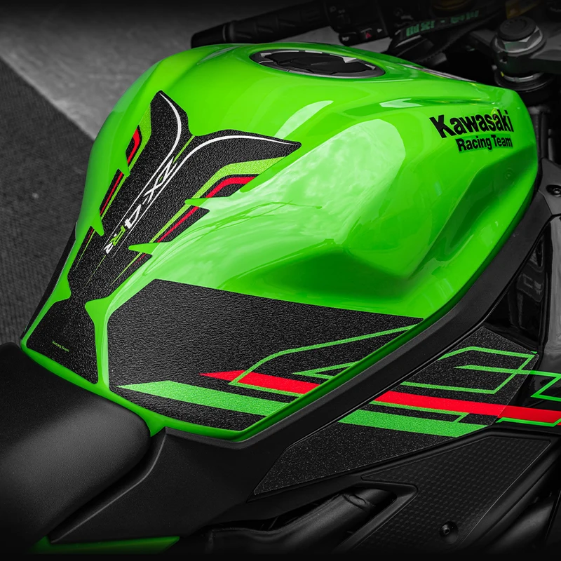 Per KAWASAKI ZX4R 4RR Cuscinetti di trazione per serbatoio carburante in gomma durevole Kit ornamentali per moto impermeabili resistenti all'usura ad alta resistenza
