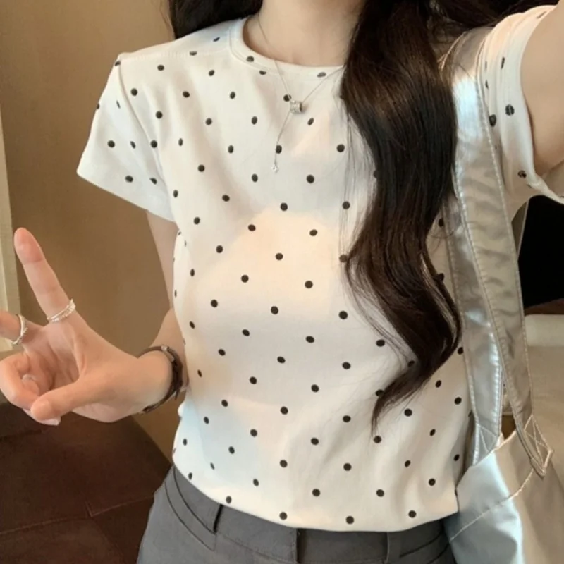 2026 Sommer Neue Damen T-Shirts mit Polka Dots, Koreanische Slim-Fit Oberteile, Mädchen Rundhals Kurzarm Kleidung