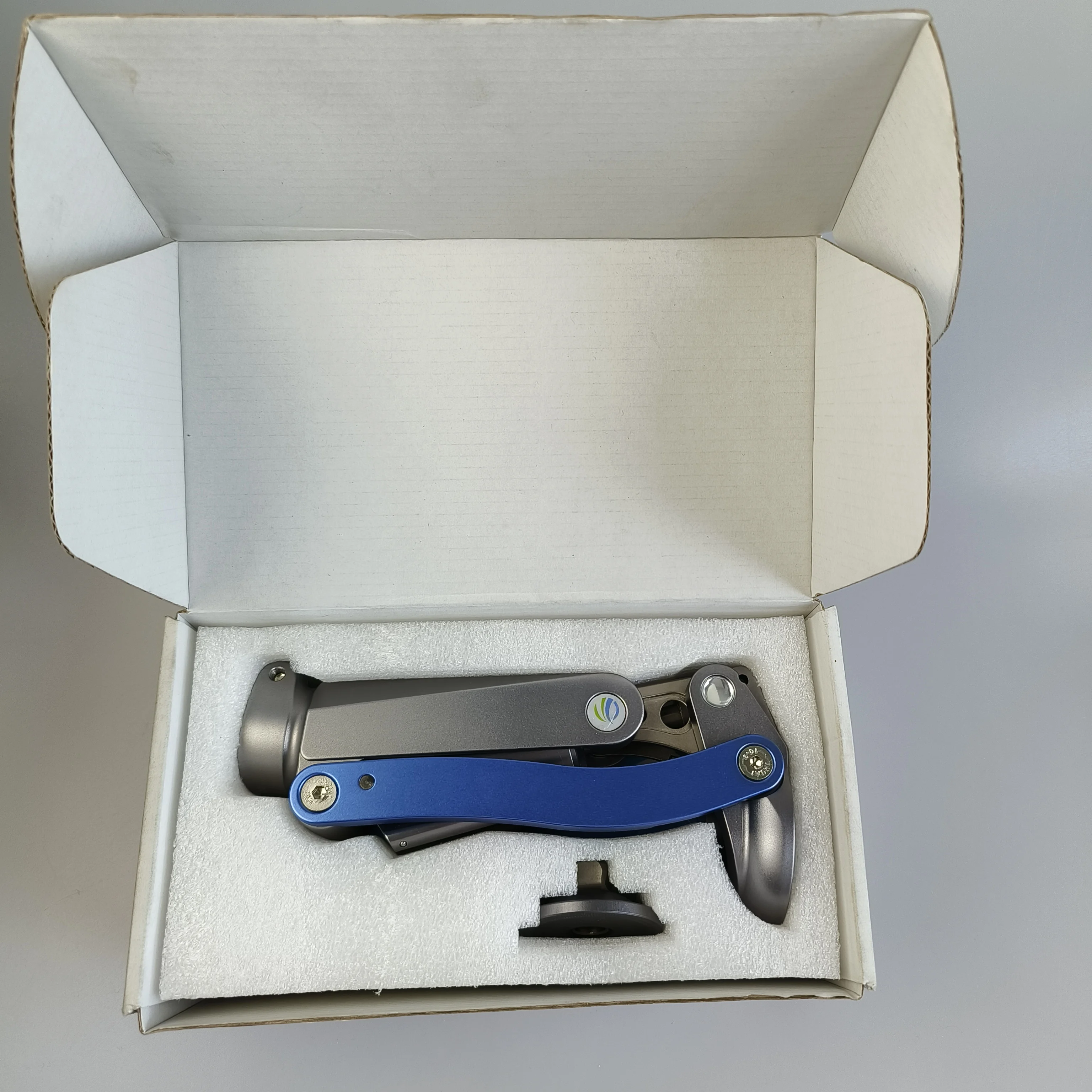 

Artificial Limbs Medical Prosthetic Leg Lock Knee Joint Five Bar Pneumatic Knee Joint