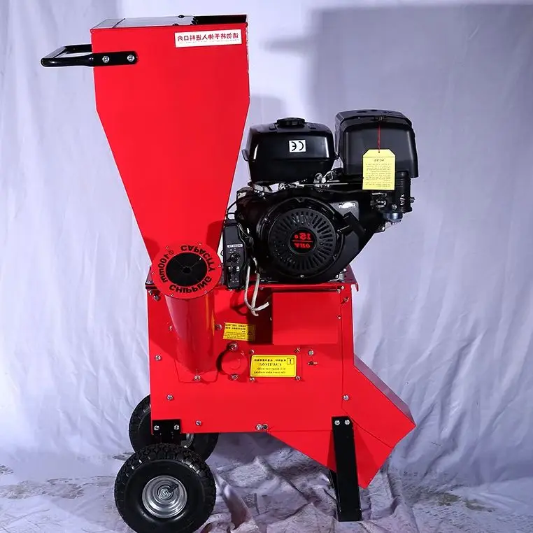 

Мобильный измельчитель веток на колесах с бензиновым двигателем для любых типов местности, настраиваемый под заказ