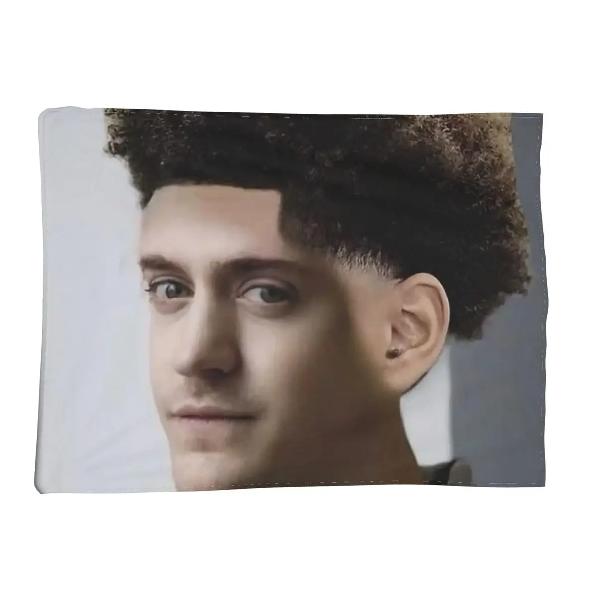 

Ninja Low Taper Fade (Imagine If) Blankets Soft Warm Flannel Throw Blanket Bedspread for Bed Livingroom Picnic Travel Home Couch