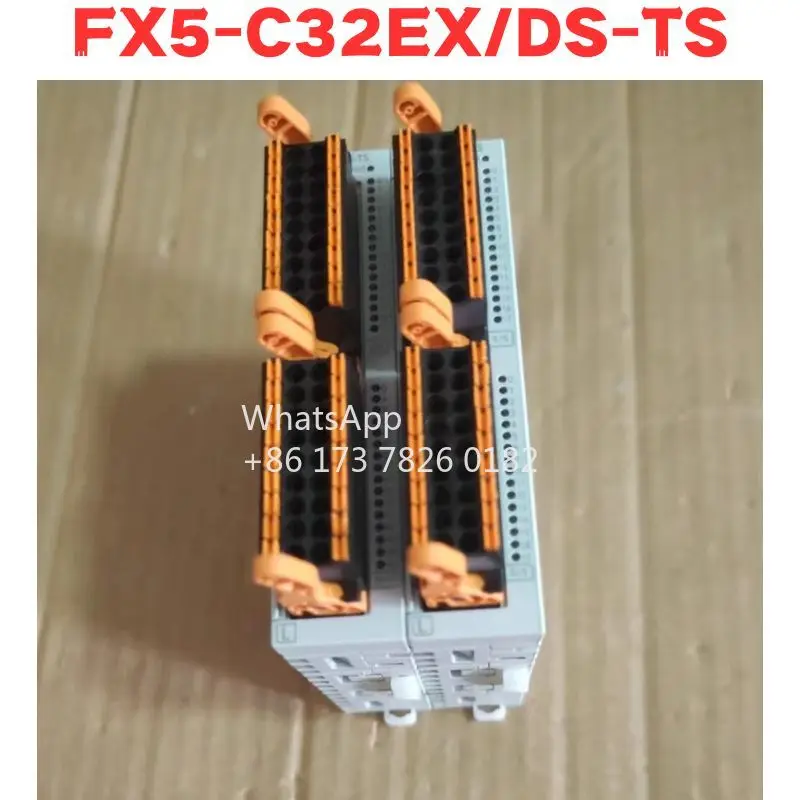 Tweedehands FX5-C32EX/DS-TS FX5 C32EX DS TS PLC Getest OK