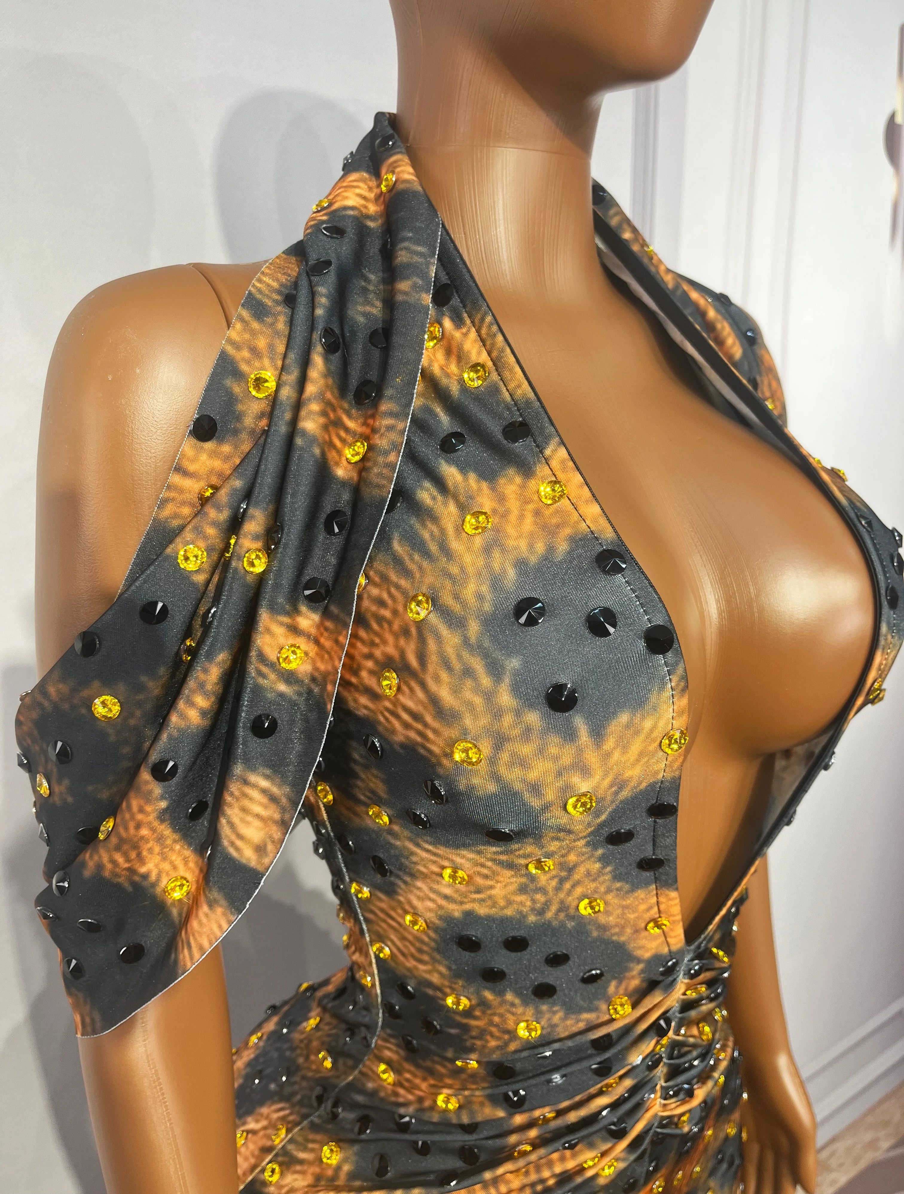 High-end Shining Rhinestones Leopard Print Sexy V-neck Tippet Dress Women Evening Party Gown Red Carpet Show Stage Outfit Baozha view 4
