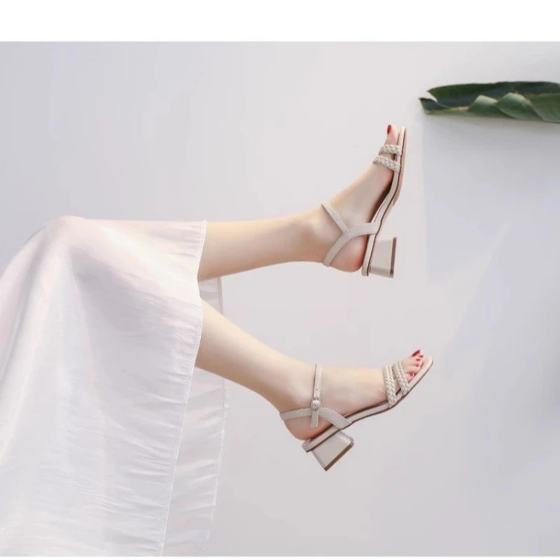 2024 Summer New Fashion Outwear Women\'s Sandals Square Toe Open Toe Sexy One Line Buckle Comfortable Single Shoe Women