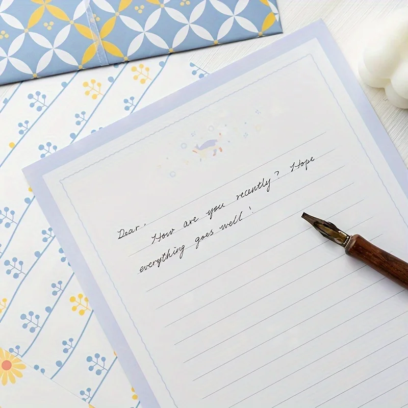 12 unidades/pacote conjunto de papéis de carta e envelopes com pingentes e fitas aleatórias