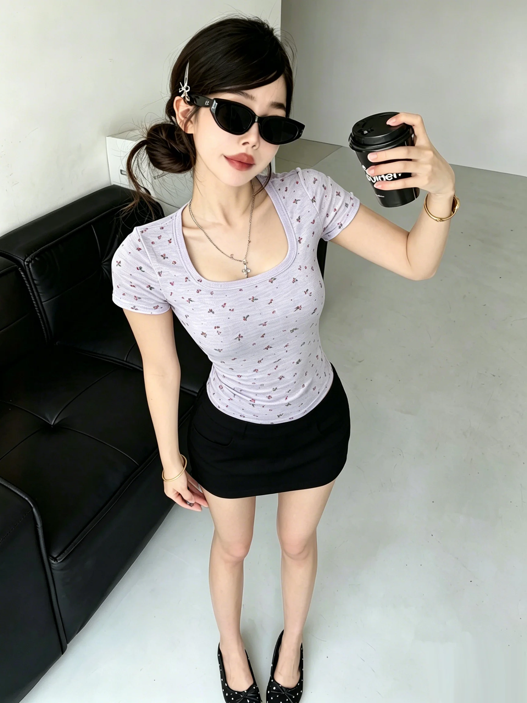 Pure Desire Floral Short Sleeve T-Shirt Women's Summer Slim Fit U-Neck Cotton Polyester Blend Shoulder Width Regular Length S...