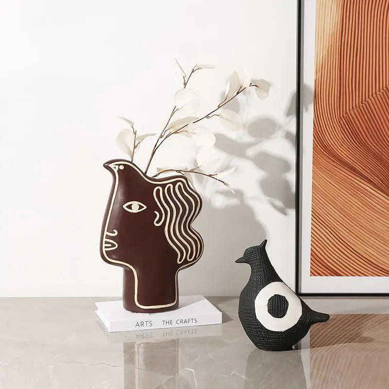 New Chinese-style simple abstract bird-shaped face ceramic ornaments exhibition hall office desktop new strange decorative craft