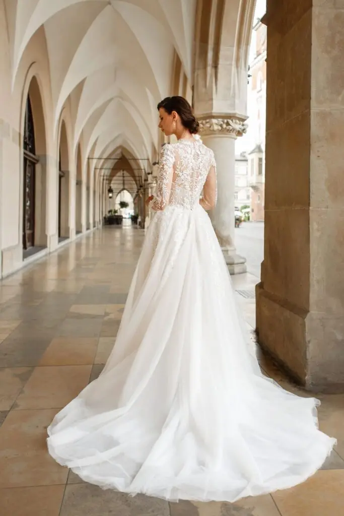 فستان زفاف بوهو مخصص من الدانتيل للعروس بياقة دائرية وأكمام طويلة svativi sencее سبليت تول رداء de mariée