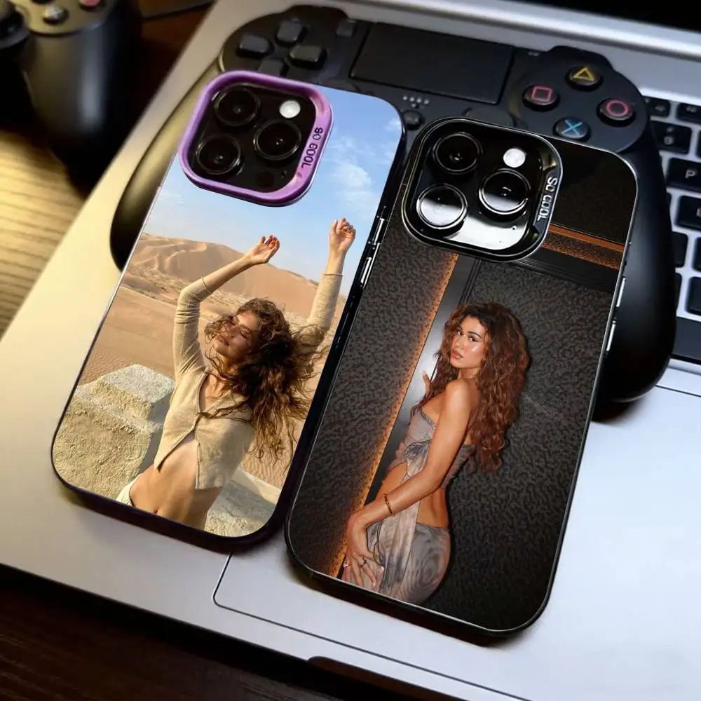 

Zendaya Phone Case For iPhone 17,16,15,14,13,12,11 Plus,Pro Max,XS,Colorful Silver Black Cover