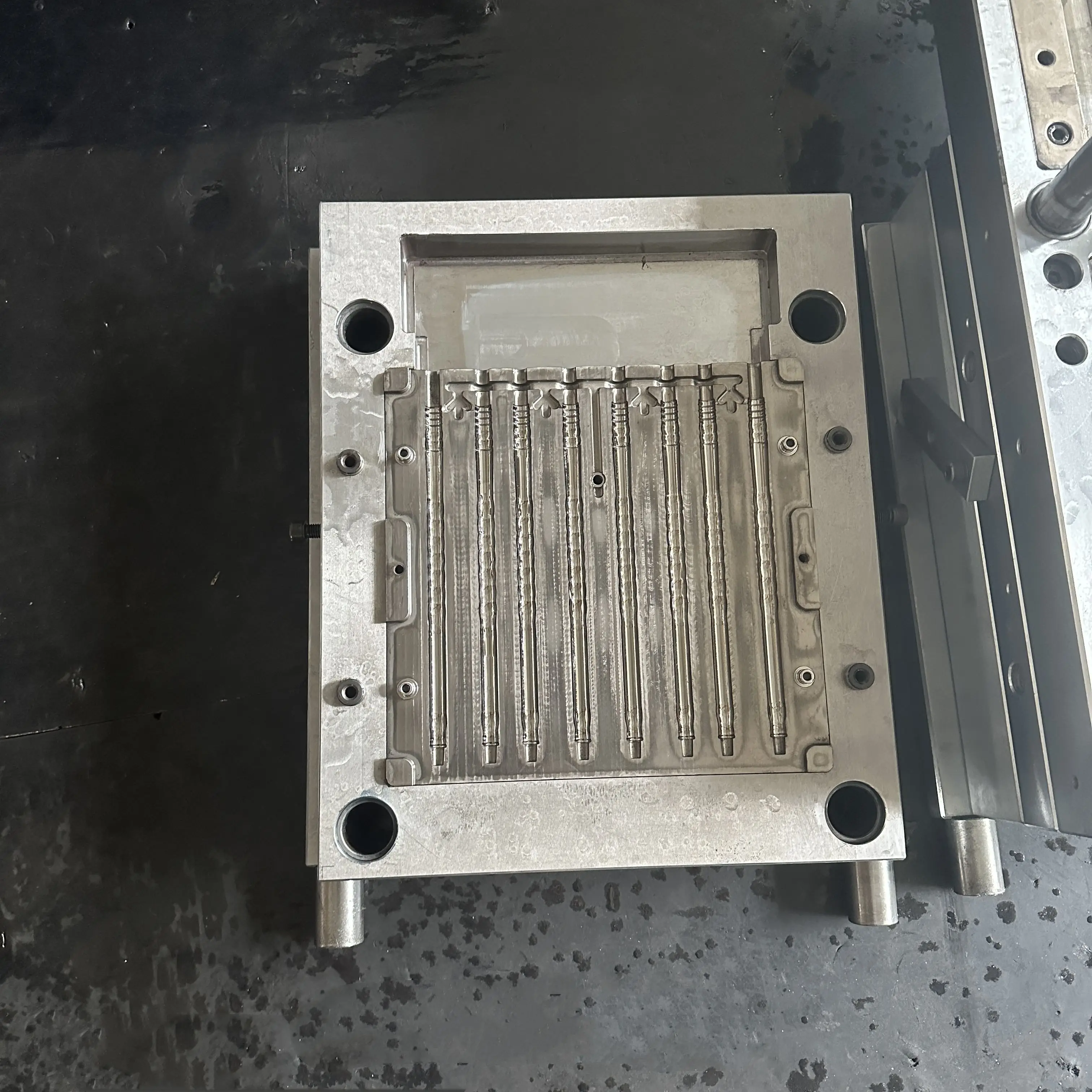 عالية الجودة أنبوب الشيشة لمرة واحدة استخدام قالب البلاستيك الشيشة مادة PP خرطوم الشيشة قالب أنبوب الشيشة