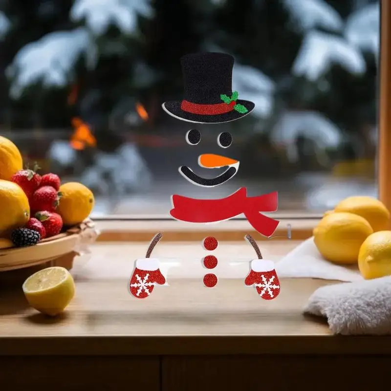 زخارف موسمية مع ملصقات قماشية لباد على طابع عيد الميلاد لسانتا ورجل الثلج والأيائل للنوافذ والأبواب