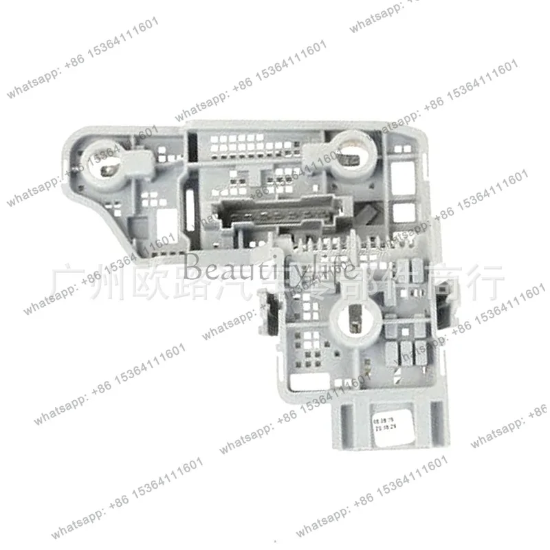 ZJ. For automotive, taillight holder LH 2048202277 2048202577