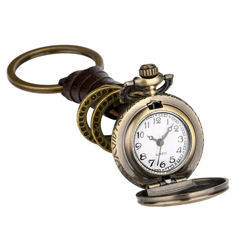 Retro 3D Engraved Rose Flower Case Pendant Quartz Pocket Watch with Key Ring Small Size Clock Arabic Number Display Collectable