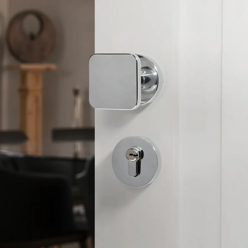 

Silver simple bedroom door lock Indoor magnetic silent room door lock split wooden door Round square oval door handle